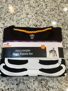 Halloween Men's glow in the dark Pajama Set - 2XL